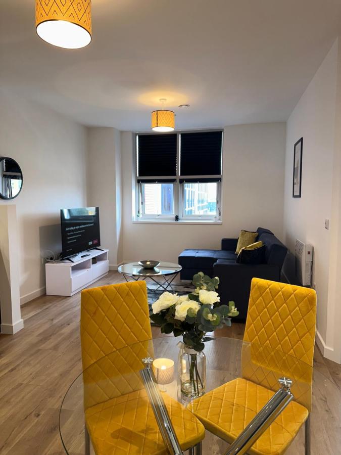 Sleek & Stylish Apartment By Dh Aparthotels Peterborough Exterior foto
